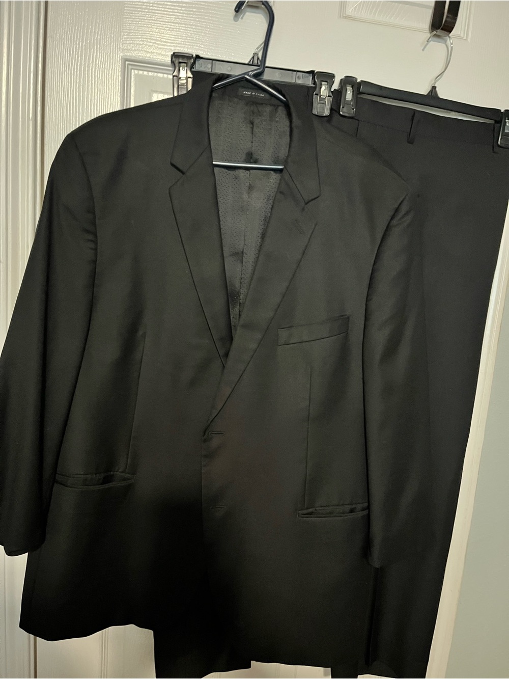 Alfani Men's Black Two-Piece Suit Blazer and Pants